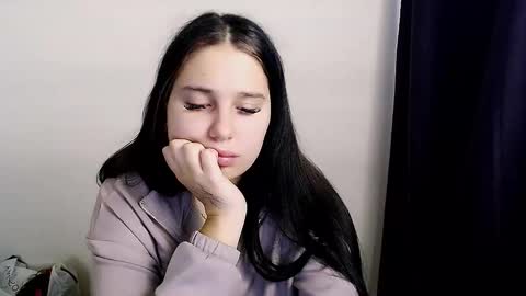 Snapshot of olivia_red_ chatting on November 2025 07:41:02 AM Olivia online show from November 2025 07:41:02 AM