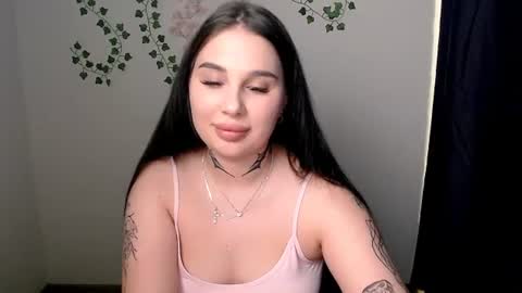 Snapshot of olivia_red_ chatting on June 2026 07:25:01 PM Olivia online show from June 2026 07:25:01 PM