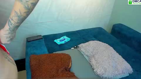 SEXY KATY 18 PAMELA 19 HARRY 21 online show from October 2025 10:40:01 PM