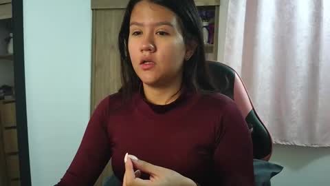 Olivia online show from February 2026 12:14:01 PM