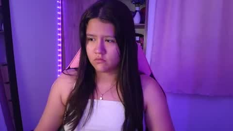 Snapshot of olivia_watson_ chatting on July 2026 12:19:02 PM Olivia online show from July 2026 12:19:02 PM