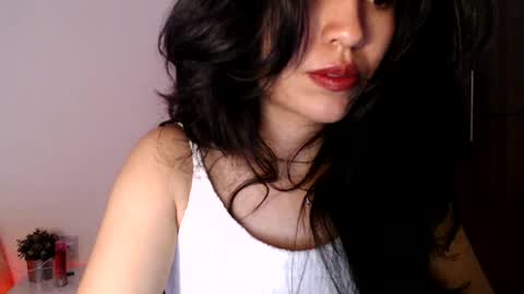 oliviaaa__ online show from February 2025 12:46:01 AM