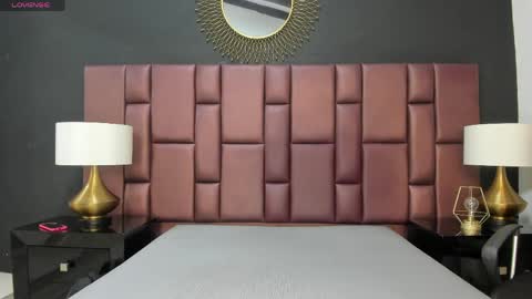 Olivia Burning online show from April 2026 07:29:02 PM