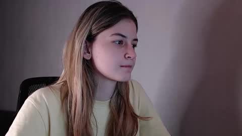 Snapshot of oliviademur chatting on October 2025 11:11:02 PM Olivia and Niko online show from October 2025 11:11:02 PM