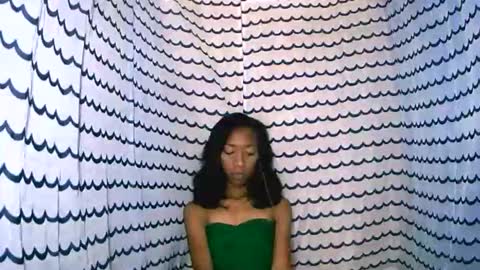 Snapshot of oliviah27 chatting on October 2025 07:14:02 PM oliviah27 online show from October 2025 07:14:02 PM