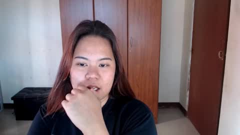 olivia hollywood online show from January 2025 08:19:01 AM