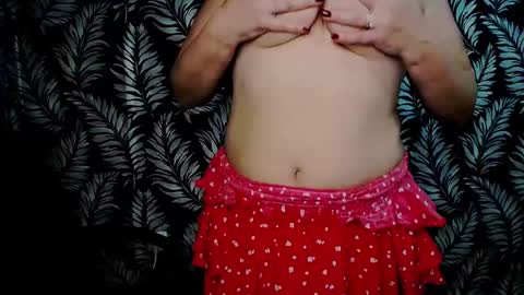 Snapshot of oliviaoskar_ chatting on December 2024 03:03:02 PM Kelly online show from December 2024 03:03:02 PM