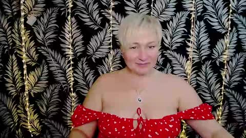 Snapshot of oliviaoskar_ chatting on February 2025 03:15:02 PM Kelly online show from February 2025 03:15:02 PM