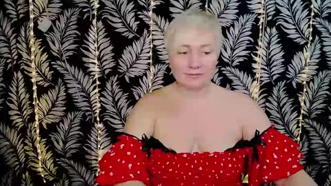 Snapshot of oliviaoskar_ chatting on February 2025 12:15:02 PM Kelly online show from February 2025 12:15:02 PM