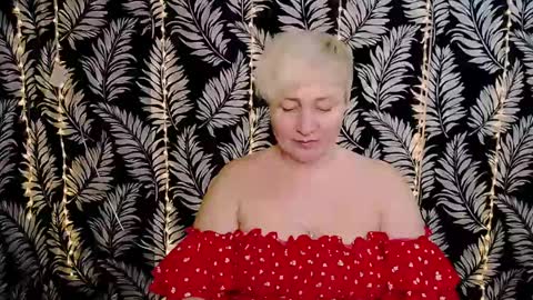 Snapshot of oliviaoskar_ chatting on March 2025 12:20:01 PM Kelly online show from March 2025 12:20:01 PM