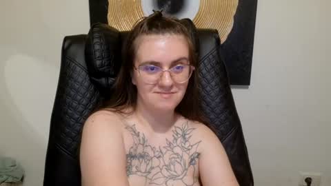 Snapshot of oliviasager chatting on July 2026 11:22:02 PM Mistress Olivia online show from July 2026 11:22:02 PM