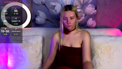 oliviashepard online show from January 2025 01:20:01 PM
