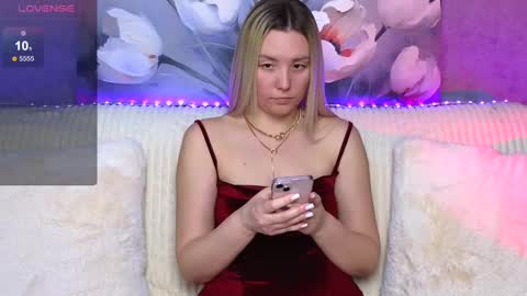 oliviashepard online show from February 2025 03:09:02 AM
