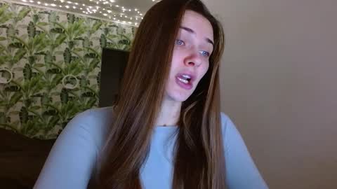 Olivia online show from January 2026 05:21:02 AM