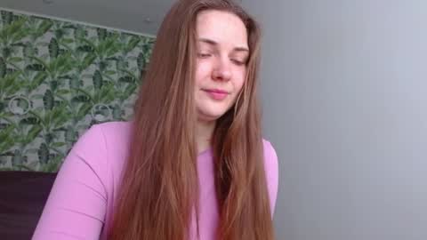 Olivia online show from April 2026 04:12:01 AM