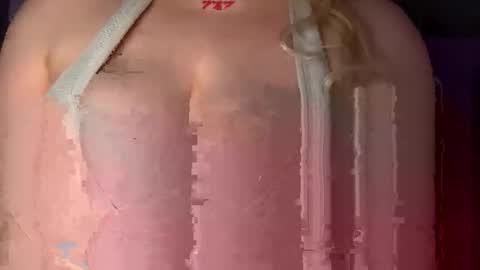 Snapshot of oliviaskies chatting on February 2026 04:32:01 AM Olivia baby online show from February 2026 04:32:01 AM