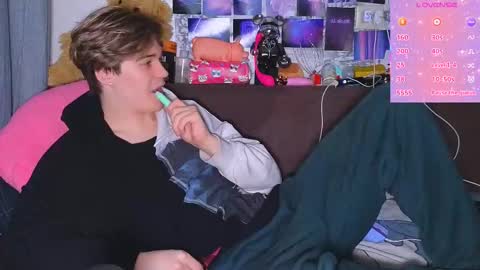 Tony online show from February 2025 07:47:02 PM