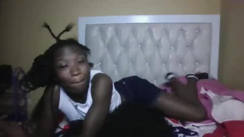 olwami4 online show from December 2025 10:59:02 PM