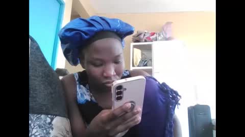 Snapshot of olwami4 chatting on April 2026 09:36:02 AM olwami4 online show from April 2026 09:36:02 AM