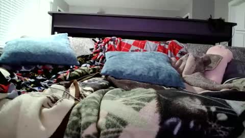 Omar online show from March 2026 02:02:02 PM