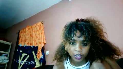 omegah05 online show from May 2026 07:24:02 AM