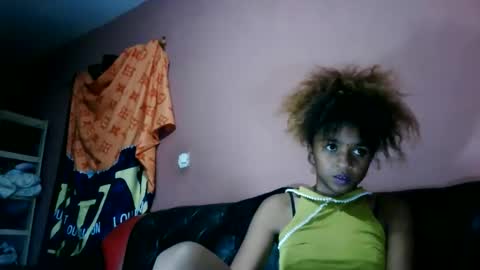 omegah05 online show from May 2026 07:29:01 PM