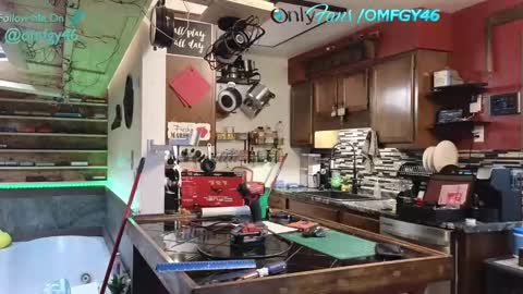 Norm online show from January 2025 10:21:01 PM