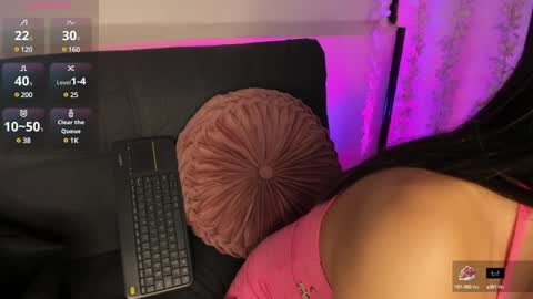 Violette online show from January 2025 02:33:01 AM