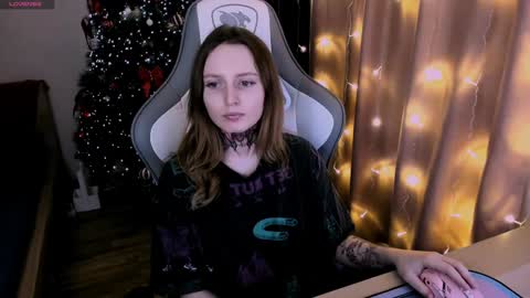 on_yxxx online show from December 2024 07:11:02 PM