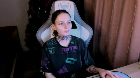 on_yxxx online show from January 2025 09:01:01 PM