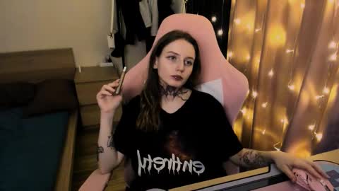 on_yxxx online show from September 2025 08:52:02 PM