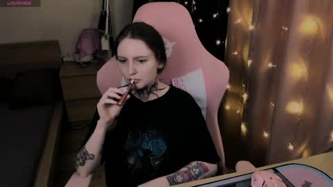 on_yxxx online show from April 2026 09:34:01 PM