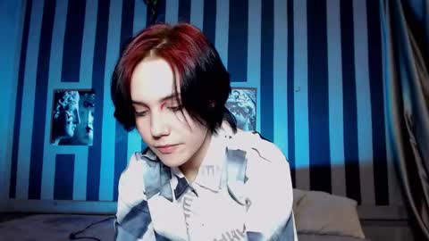 onaloon online show from October 2025 07:42:02 AM