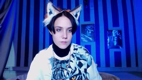 onaloon online show from December 2025 03:37:02 AM