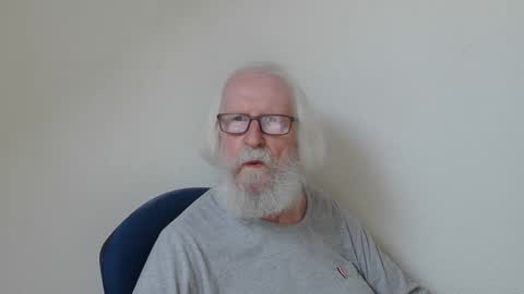 Somewhere over the rainbow online show from September 2025 01:56:01 PM