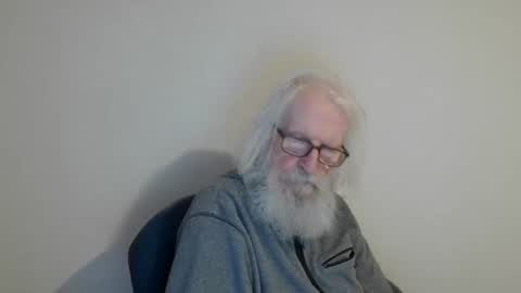 Somewhere over the rainbow online show from January 2026 03:59:01 PM