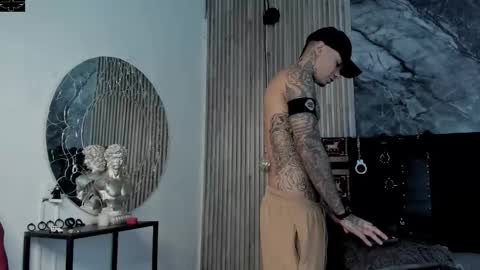 Snapshot of onceagain97_ chatting on October 2025 07:23:02 PM ... online show from October 2025 07:23:02 PM