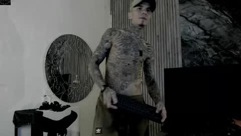     ... online show from November 2025 03:39:02 AM