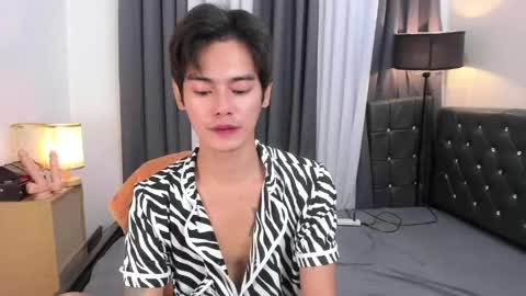 Snapshot of one_and_only_me04 chatting on May 2026 12:56:01 PM one_and_only_me04 online show from May 2026 12:56:01 PM