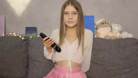 Eva online show from June 2026 01:39:02 PM