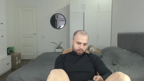 onebestlover online show from January 2025 10:12:02 AM