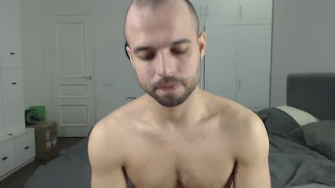 onebestlover online show from January 2025 11:55:01 AM