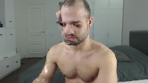 onebestlover online show from February 2025 08:07:02 AM