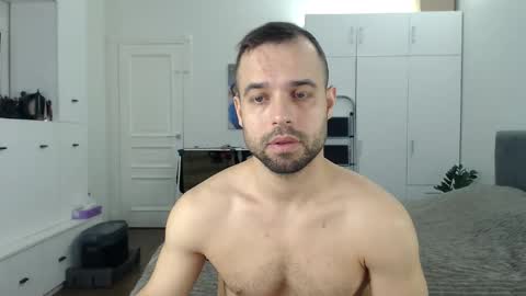 Snapshot of onebestlover chatting on April 2026 09:01:01 AM onebestlover online show from April 2026 09:01:01 AM