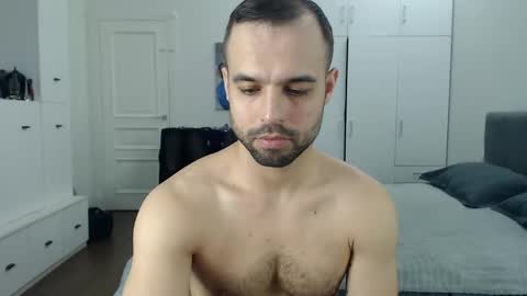 Snapshot of onebestlover chatting on June 2026 08:16:02 AM onebestlover online show from June 2026 08:16:02 AM