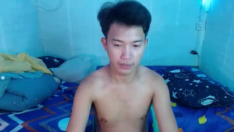 Snapshot of onebigloadxxx chatting on September 2025 05:45:02 AM Wyn Will serve you and be your slave online show from September 2025 05:45:02 AM