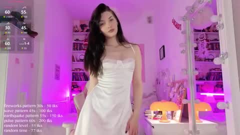 Ana online show from October 2025 12:28:02 PM