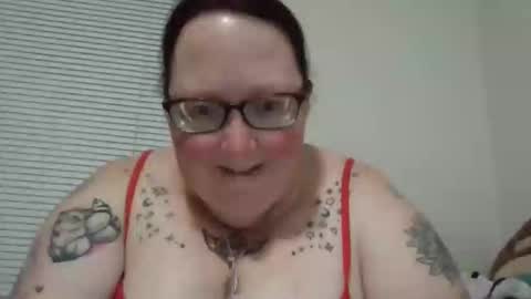 Pixie online show from May 2026 04:41:01 AM