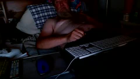 Snapshot of onemattu chatting on November 2025 06:57:01 AM Mattu online show from November 2025 06:57:01 AM