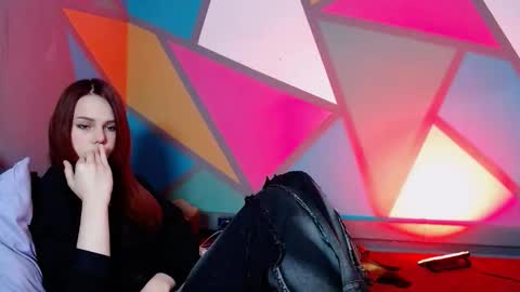 onessandra online show from March 2026 02:17:02 AM